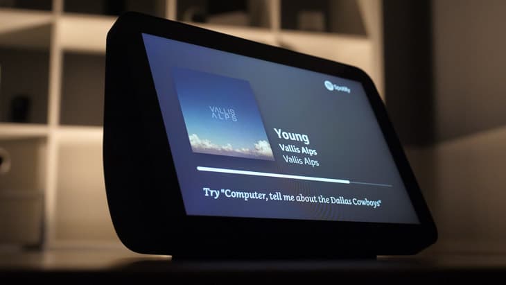 Echo Show 8 Review 2024