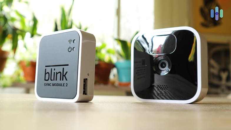 Blink Wireless Outdoor 2 Camera Home Security System Mini Indoor & Sync  Module 2